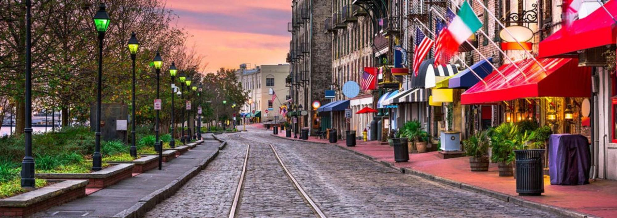 Southern Charmer-Historic District Downtown-Front Porch-Walk Score 90!!-Private Parking-1 Minute To Forsyth Park Savannah Exterior foto